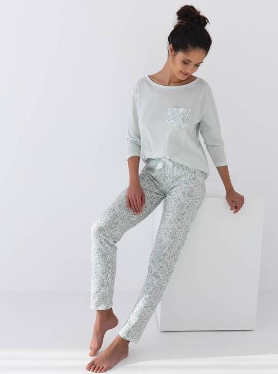 Pijama Flora din bumbac cu design floral și detalii elegante
