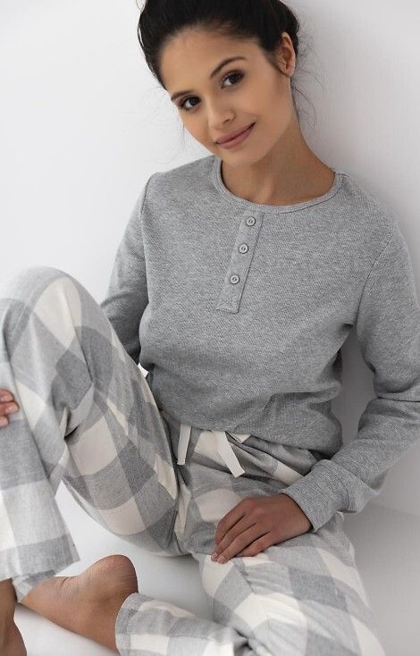 Set pijamale Vesper: bumbac moale, mânecă lungă