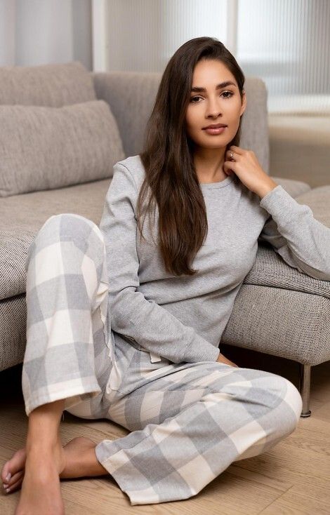Set pijamale Vesper: bumbac moale, mânecă lungă