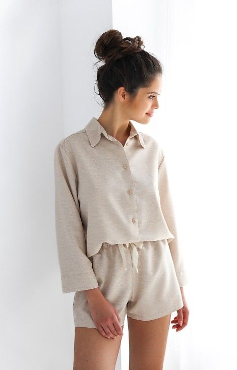 Pijama Enrica - Confortabilă și Elegantă