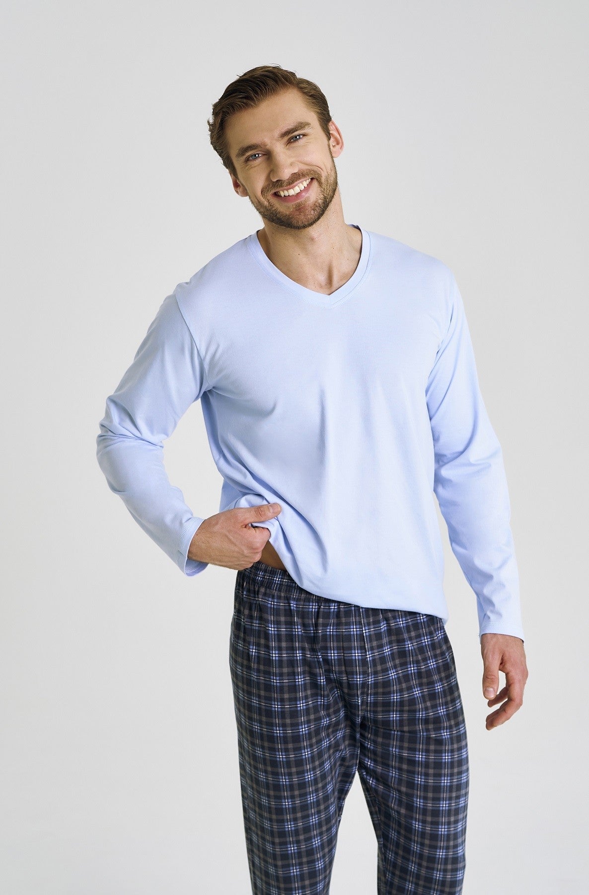 Pijama din bumbac Mark 3475 - confortabilă și elegantă