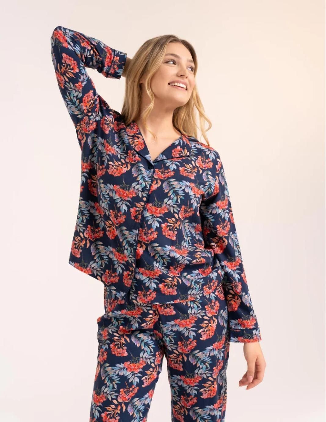 Pijama din viscoza Moraj 029